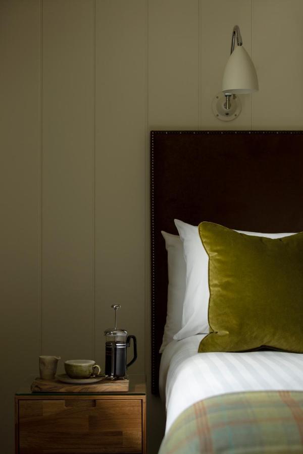 Isle Of Mull Hotel And Spa Крэгнур Экстерьер фото