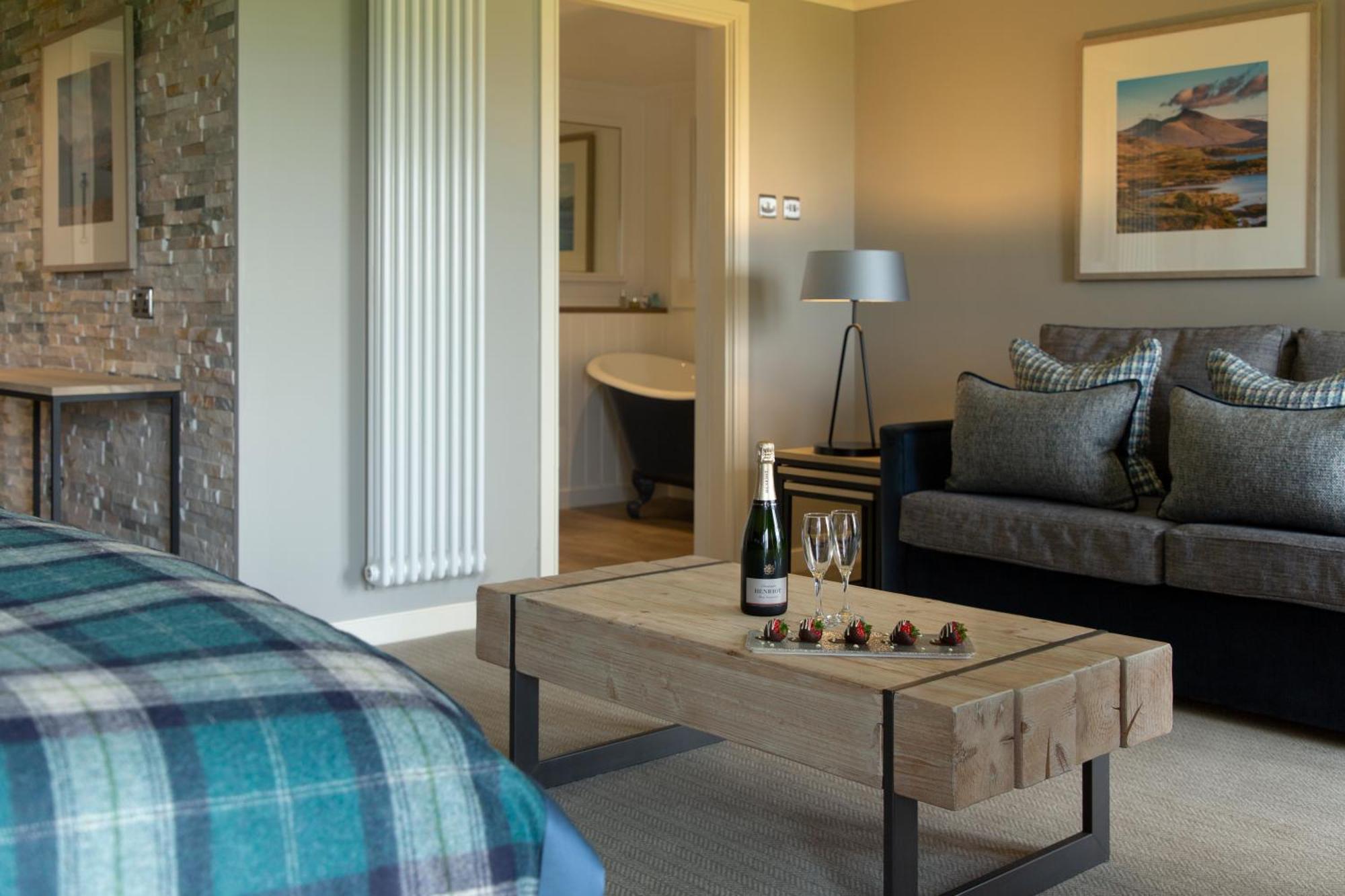 Isle Of Mull Hotel And Spa Крэгнур Экстерьер фото